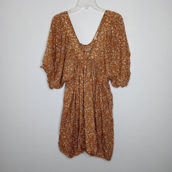 Lilyful floral dress size large - Picture 1 of 8